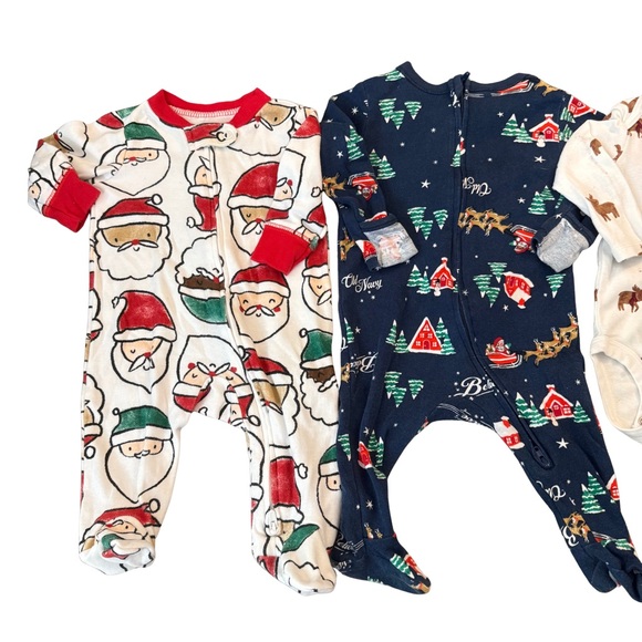 Old Navy Kids One Piece Footies - Santa, Trees, Reindeer - Picture 3 of 3